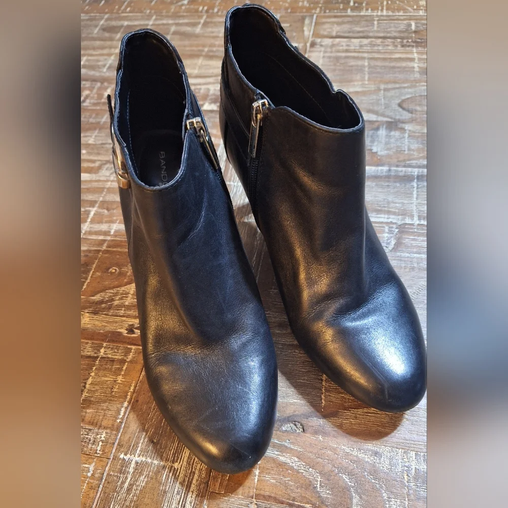 Bandolino Black Leather Women's Ankle Boots with Side Zipper 3